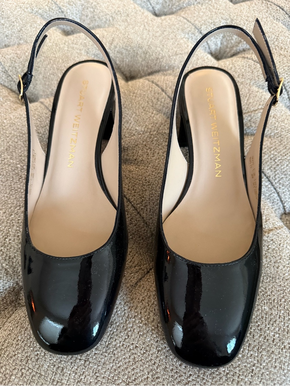 Stuart Weitzman Maeve Slingback 35 in Black Patent Leather